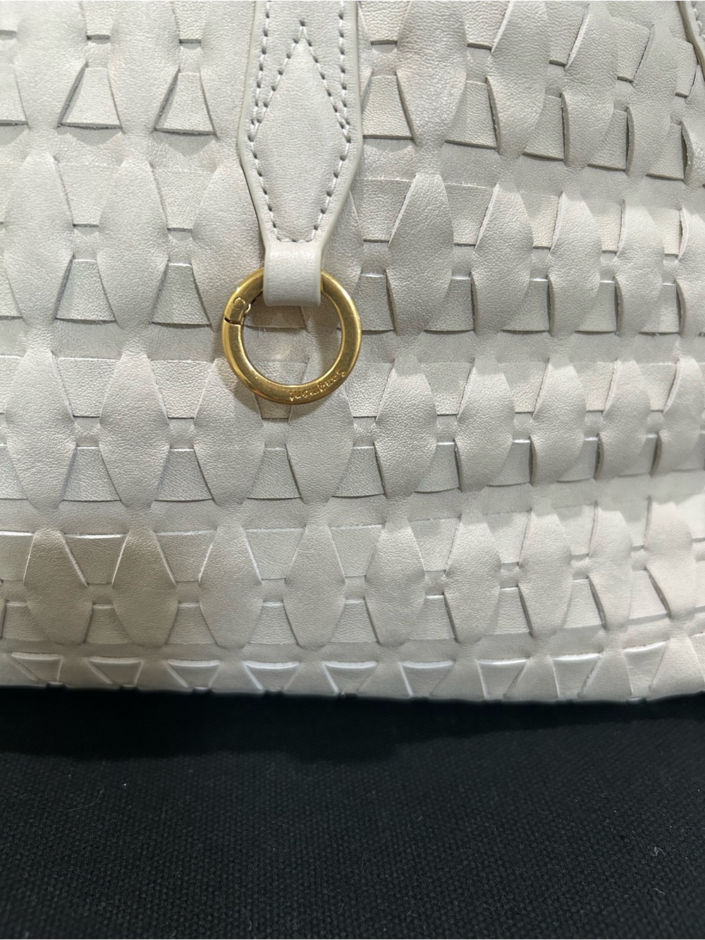 ✨ Authentic Songmont Lattice Shellseeker Bag - Cloud ( Off White) Retail $610 ✨ - Picture 8 of 15